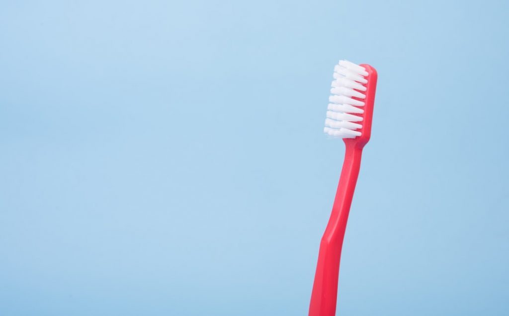 Cepillo de dientes para ipad congelado